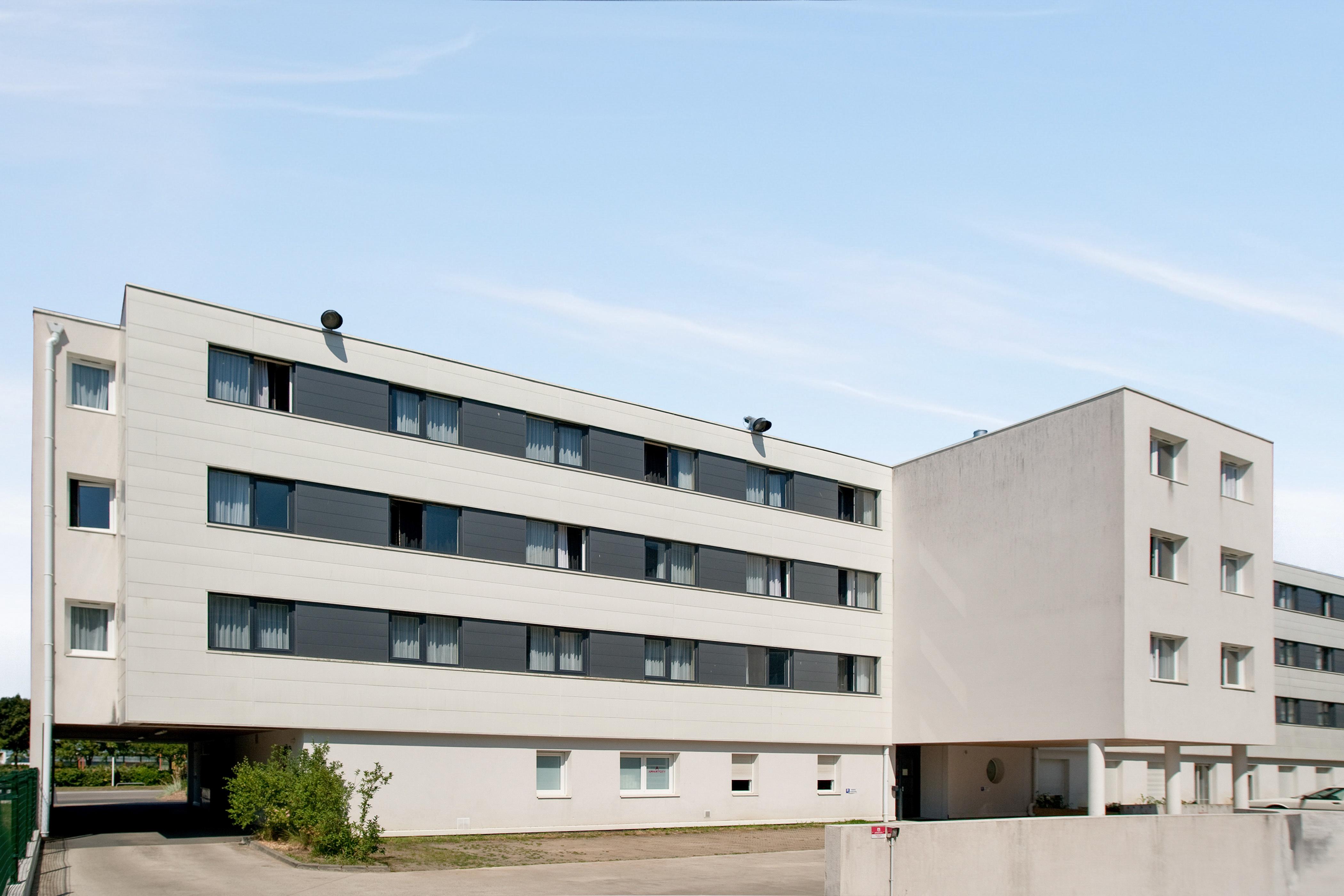 Appart'City Classic La Roche Sur Yon Centre ภายนอก รูปภาพ