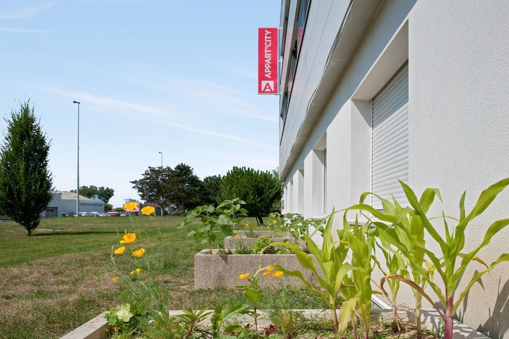 Appart'City Classic La Roche Sur Yon Centre ภายนอก รูปภาพ